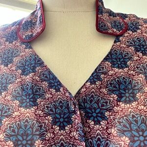 CABI Brandi sleeveless blouse with collar . Never worn .